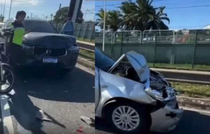 Acidente envolvendo quatro veículos causa lentidão na Avenida Paralela, em Salvador