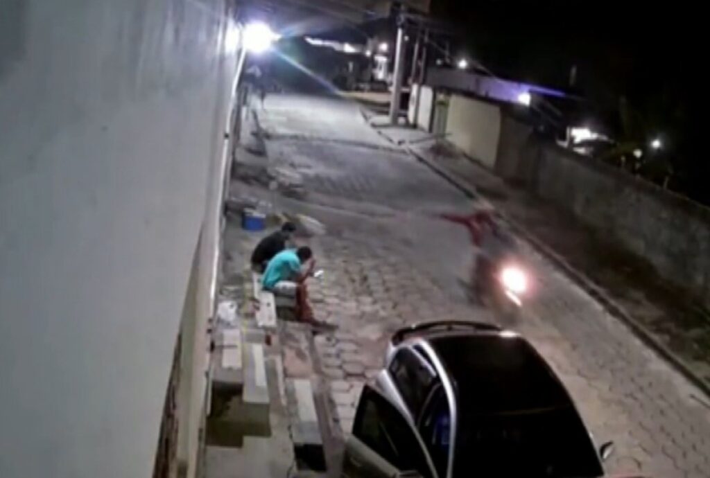 Tentativa de homicídio deixa dois feridos em Nova Viçosa