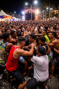 Vídeos mostram brigas durante o Carnaval no Circuito Dodô em Salvador