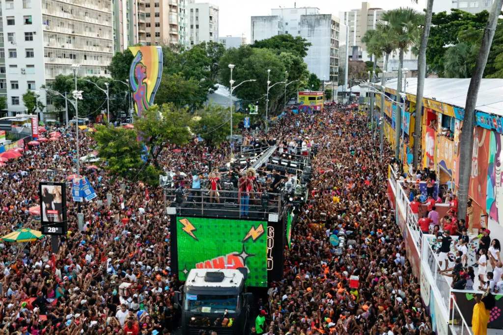 Carnaval de Salvador nesta segunda (16) terá Ivete Sangalo, Alinne Rosa, Parangolé e outros grandes artistas