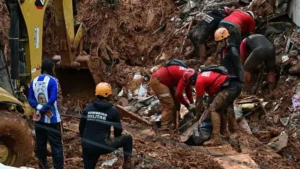 Vídeo: Temporais em Minas Gerais deixam 30 mortos e 39 desaparecidos