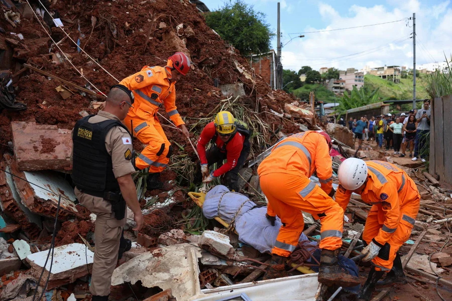 Tragédia em Minas Gerais: 66 mortos após chuvas intensas