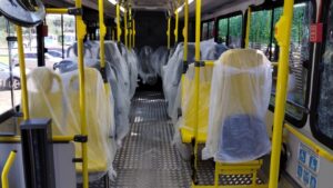 Novos ônibus com ar-condicionado passam por inspeção antes de chegar a Salvador