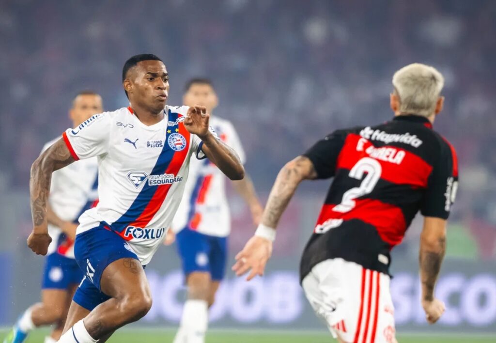 Flamengo vence Bahia por 2 a 0 no Maracanã e amplia vantagem na tabela do Brasileirão
