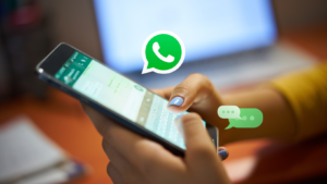 TRT decide que demissão comunicada por WhatsApp não garante indenização por dano moral