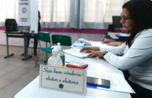Justiça Eleitoral abre cadastro para mesários voluntários nas eleições de 2026