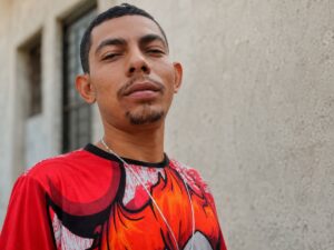 Jovem de 22 anos é morto a tiros dentro de casa em Paulo Afonso, na Bahia